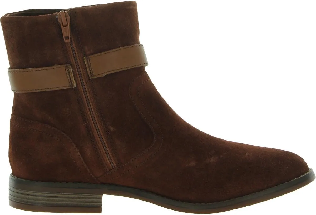 Clarks Women's Camzin Strap Fashion Boot