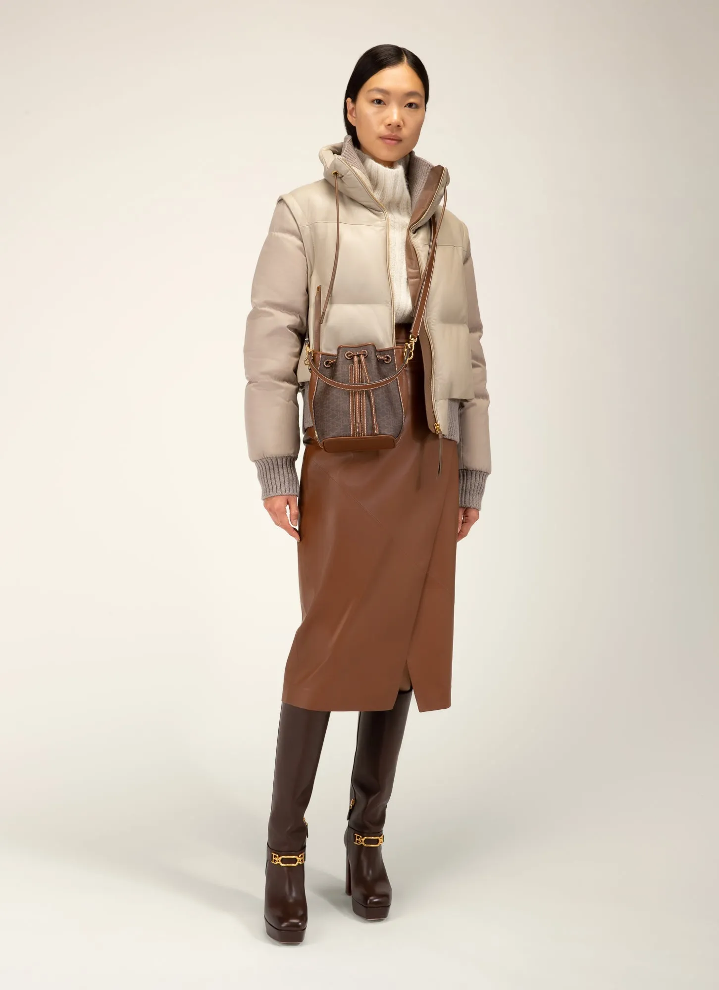 Donae - Bucket Bag