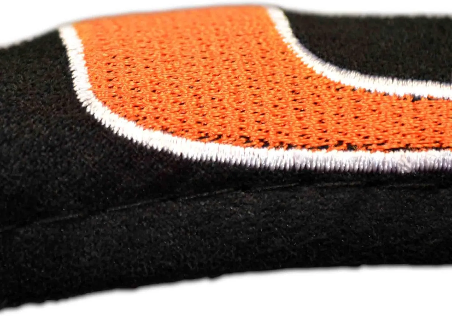 FANMATS NFL Unisex-Adult Embroidered Steering Wheel Cover