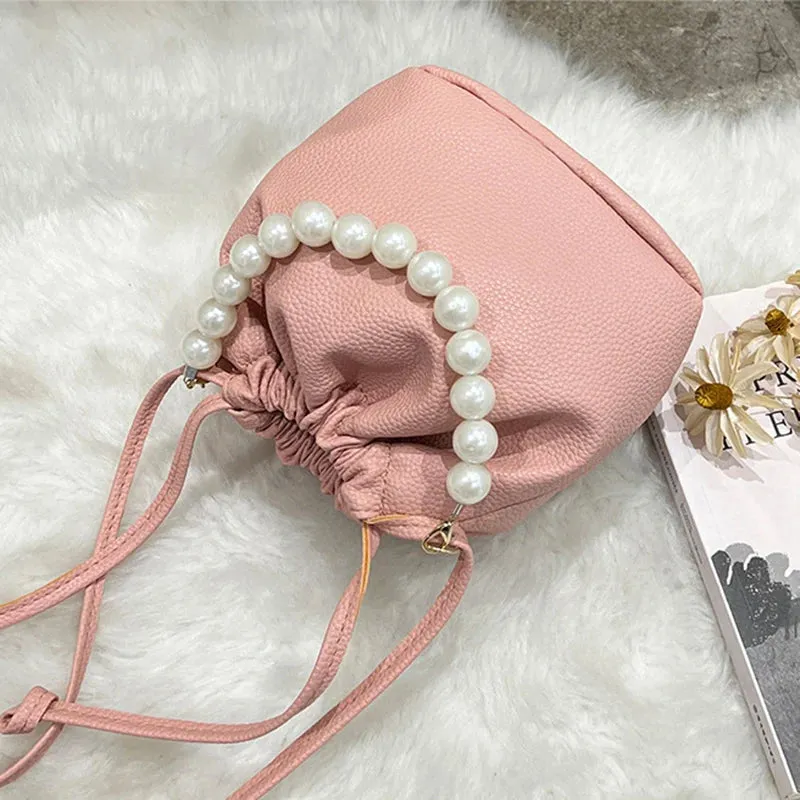 Kawaii Pearl Chain Bucket Bag 🐰✨ | Adorable PU Shoulder Tote for Trendy Ladies
