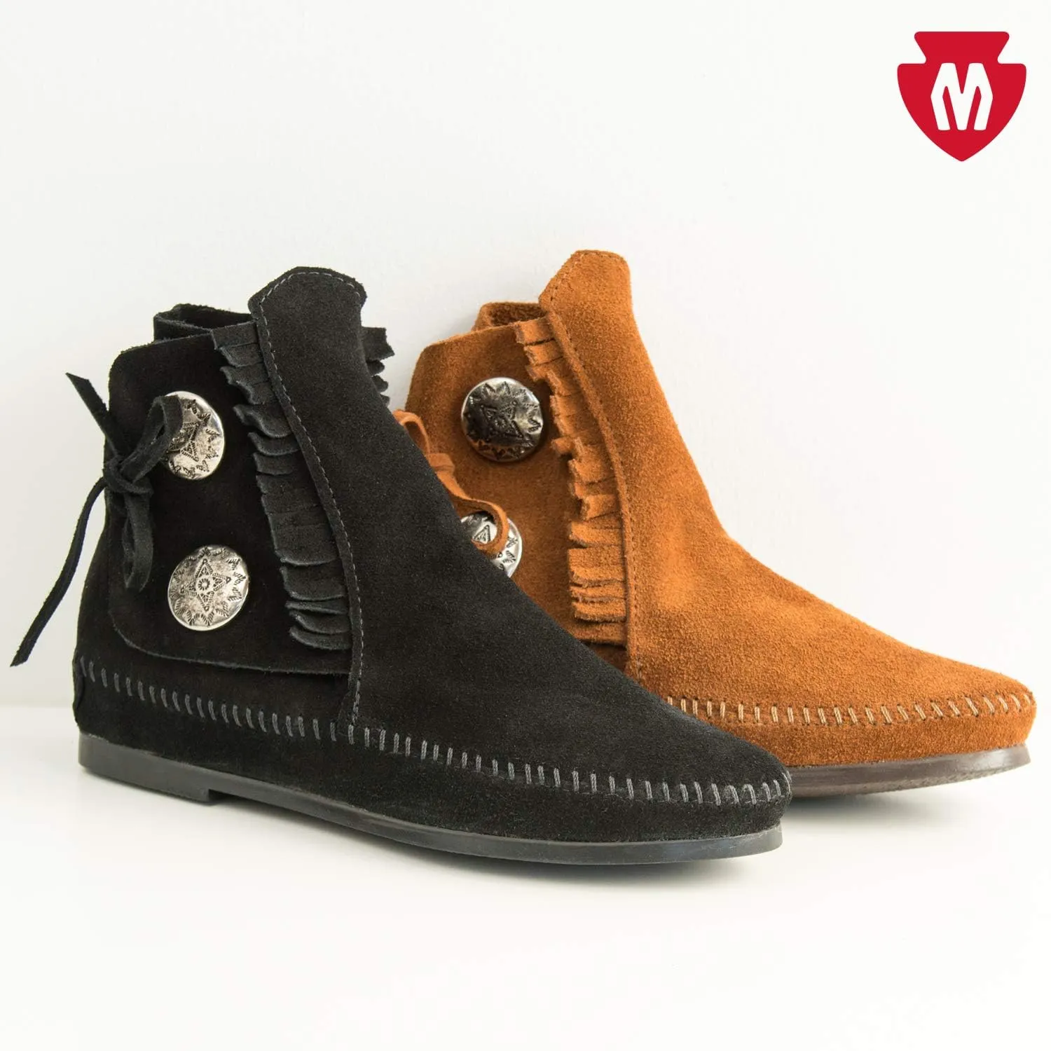 Minnetonka Women's 2 Button Hardsole Boot