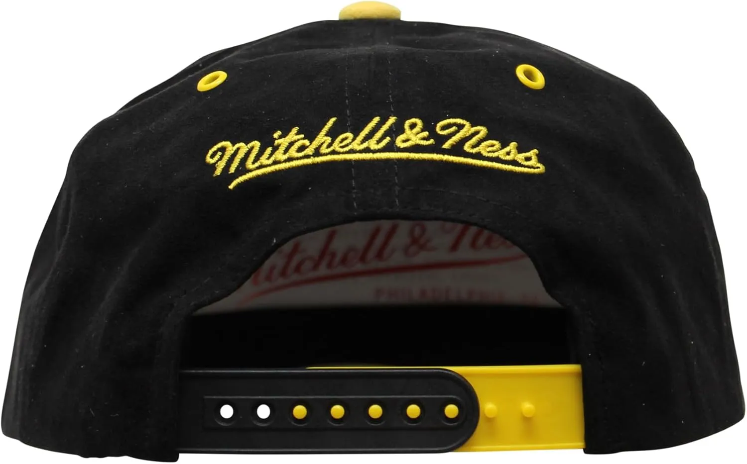 Mitchell & Ness Day 4 Chicago Bulls Snapback Hat