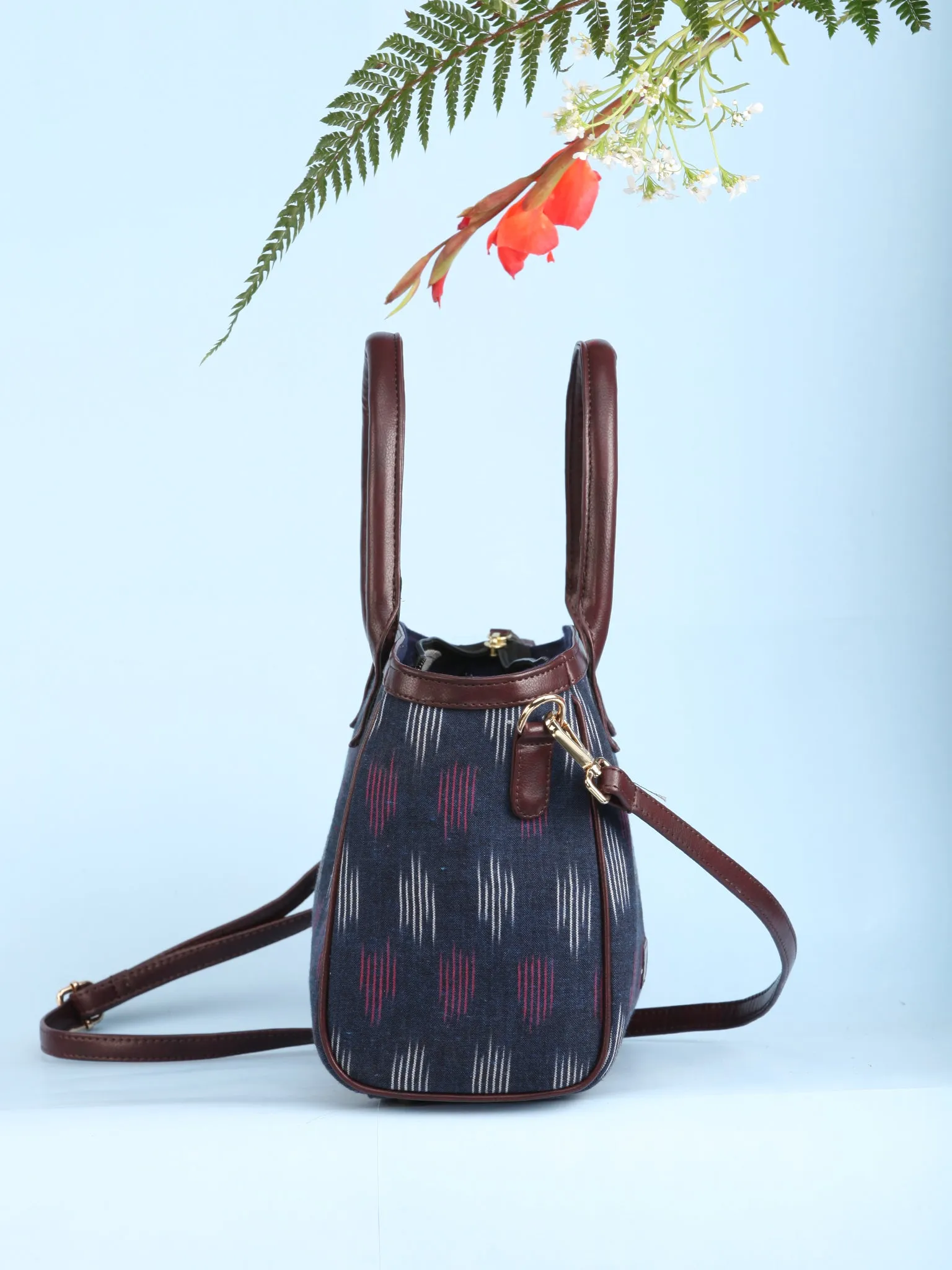 Navy OffWhite Ikat & Vegan Leather Bucket Style Hand Bag - B1502