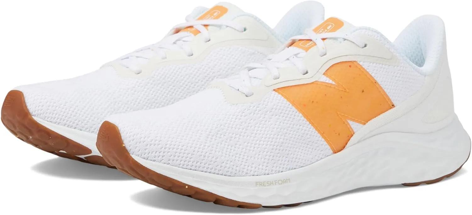 New Balance Women's Fresh Foam Arishi V4 Running Shoe, Sea Salt/Orange Fuzz, 5.5 Wide