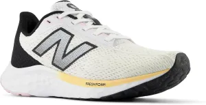 New Balance Women's Fresh Foam Arishi V4 Running Shoe, White/Black/Peach Blossom, 5 Wide
