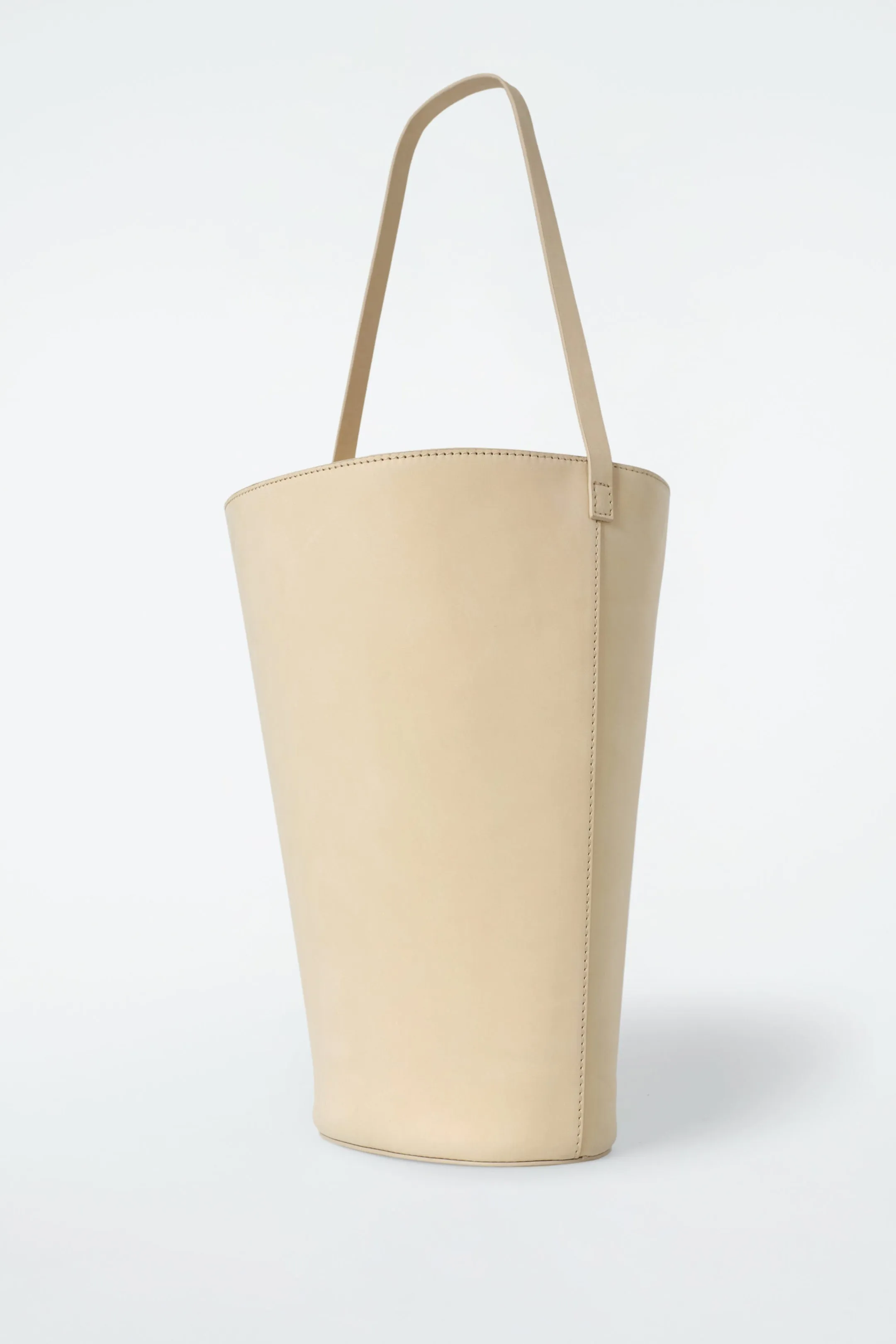 Nubuck bucket bag
