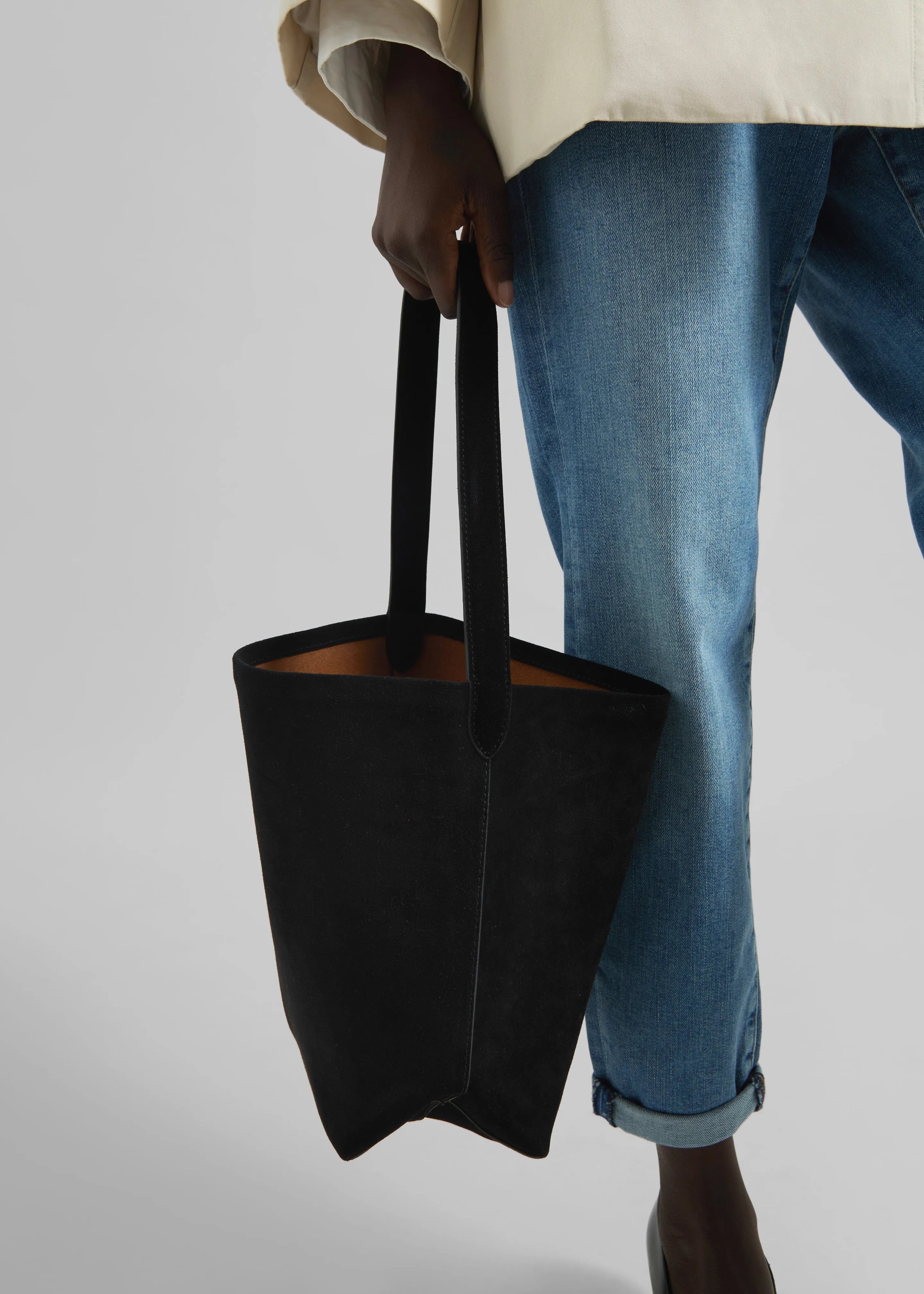 Royso Suede Bucket Bag - Black