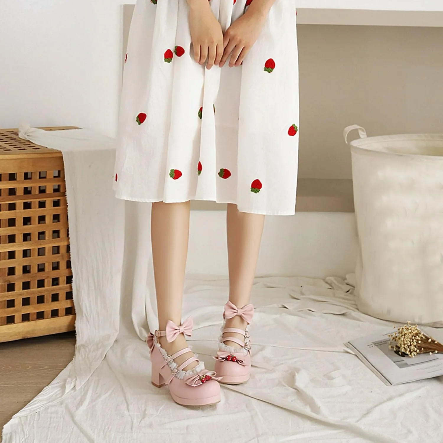 SHEMEE Women's Kawaii Sweet Bow Cosplay Dress Shoes Chunky Platform Mid Block Heels Buckle Ankle Strap Mary Jane Pumps