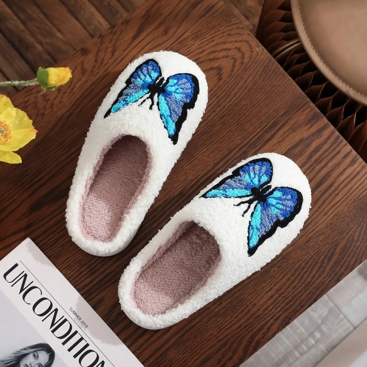 Slippers for Womens Mens Cut Retro Plush Soft Memory Foam House Shoes