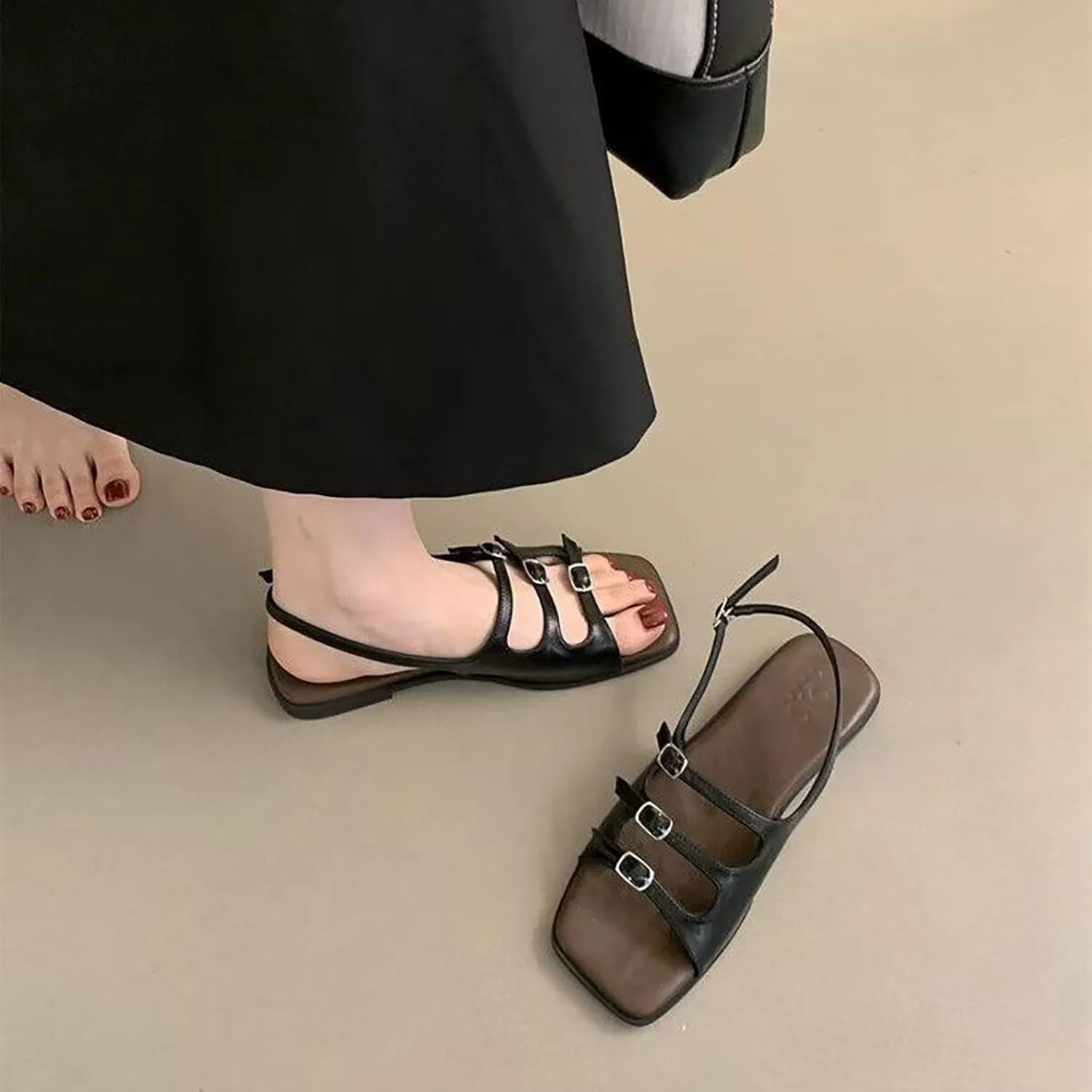 Strappy Flat Sandals for Women Retro Square Open Toe Soft PU Leather Shoes with Buckle Strap Casual Summer Beach Shoes