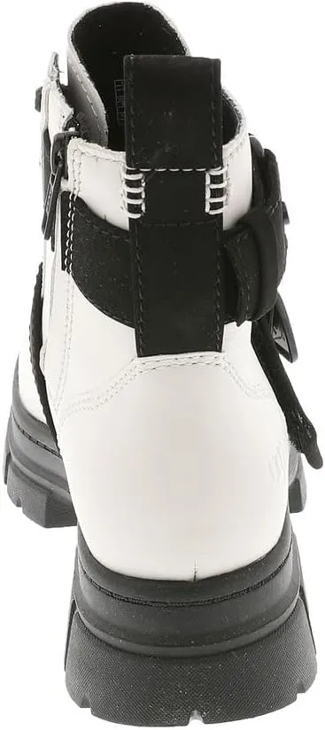 UGG Women's Ashton Lace Up Boot