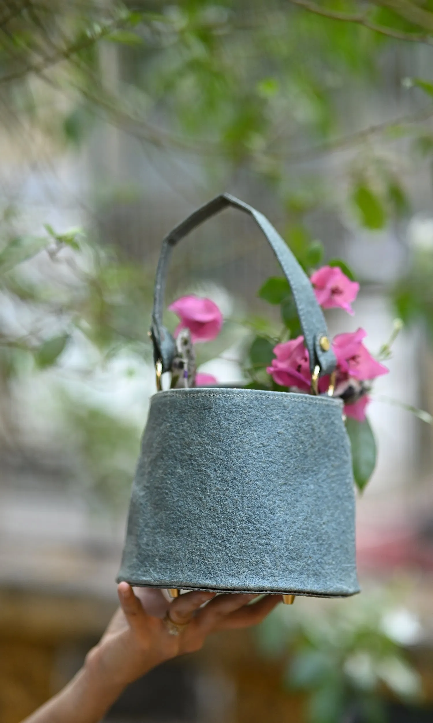 Vegan Handle Bag | Bucket Bag made of coconut Leather