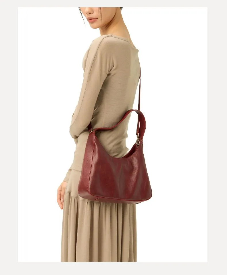 Vegetable-Tanned Cowhide Shoulder Bag