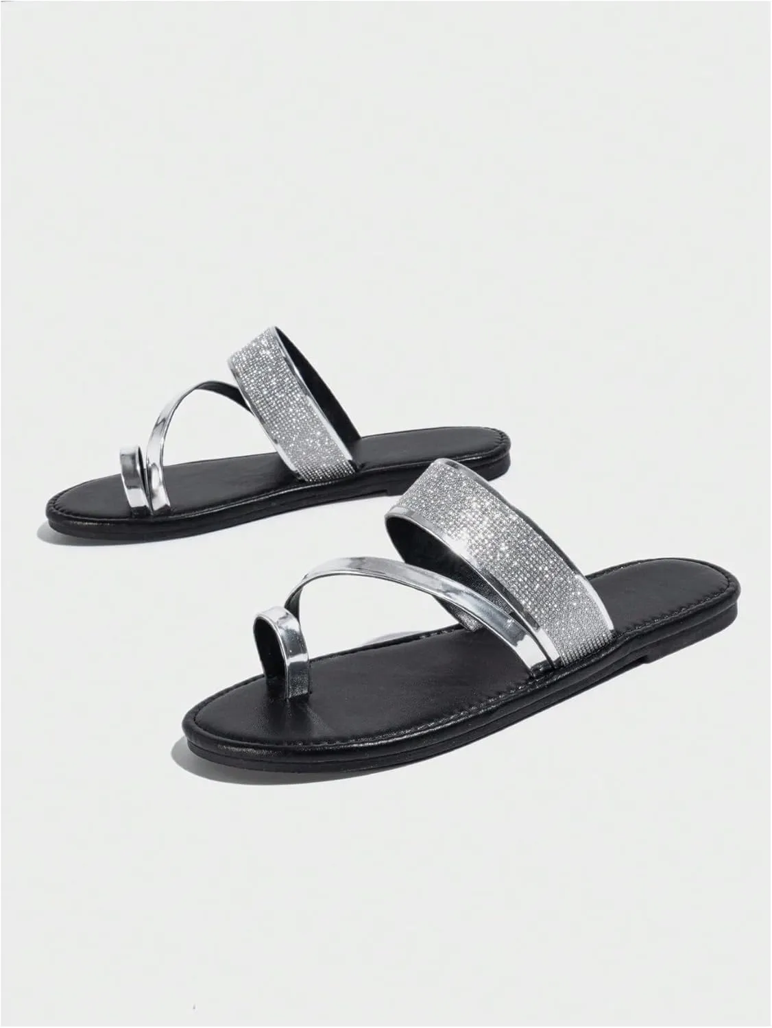 Verdusa Women's Strappy Thong Sandals Faux Leather Summer Beach Shoes Slippers