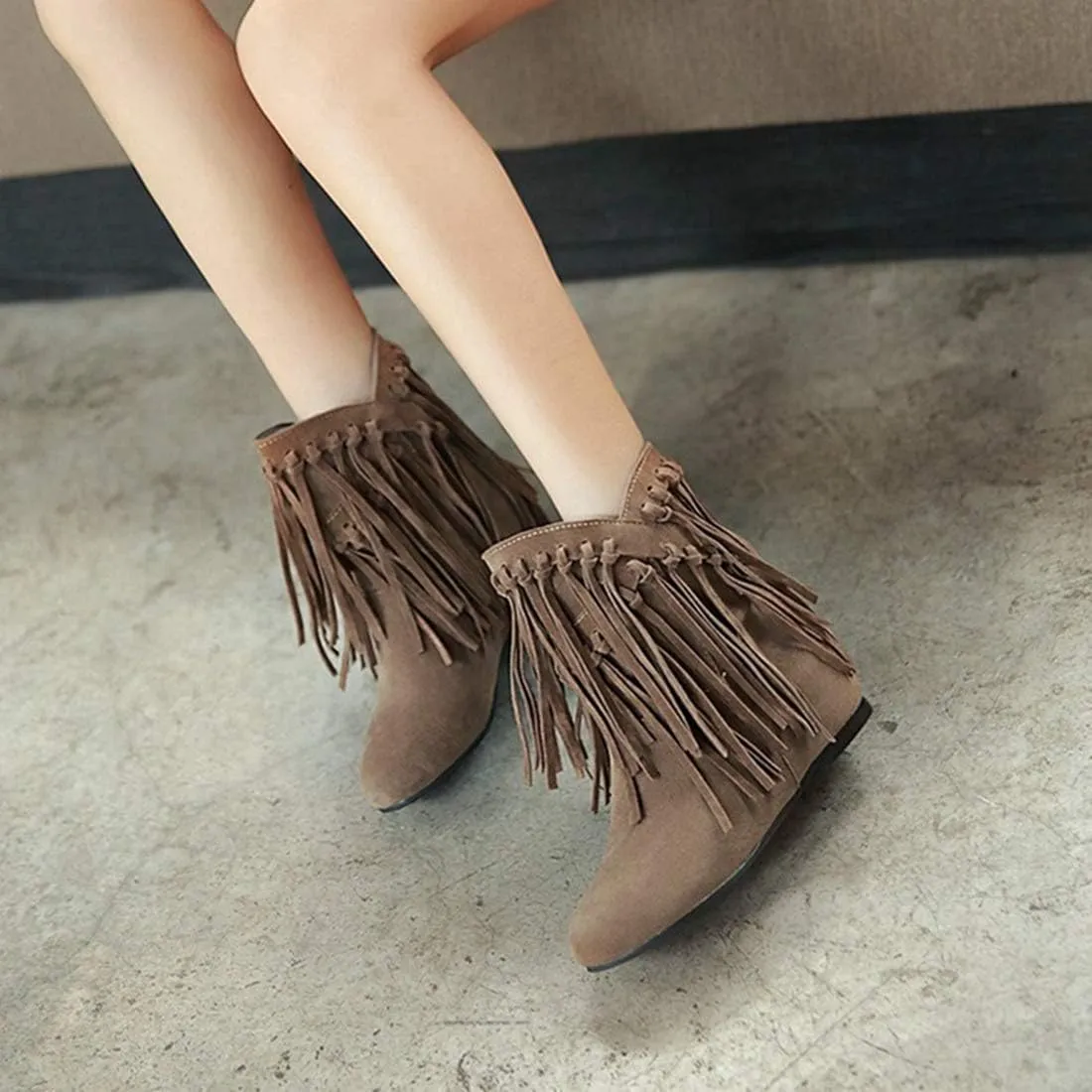 VOKLIN Women's Winter Suede Fringed Ankle Boots Fashion Round Toe Low Wedge Heel Dress Tassel Short Booties