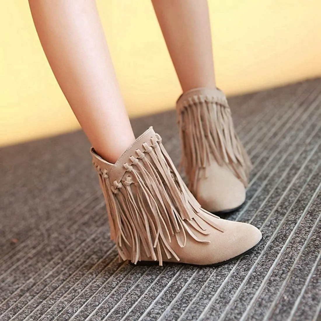 VOKLIN Women's Winter Suede Fringed Ankle Boots Fashion Round Toe Low Wedge Heel Dress Tassel Short Booties