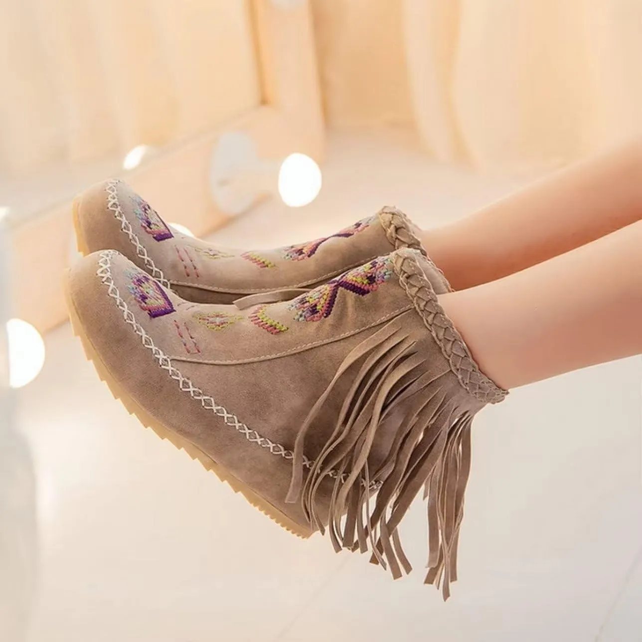 Women's Retro Fringe Moccasin Boots Low Heel Ankle Boots Slip On Comfy Warm Classic Booties
